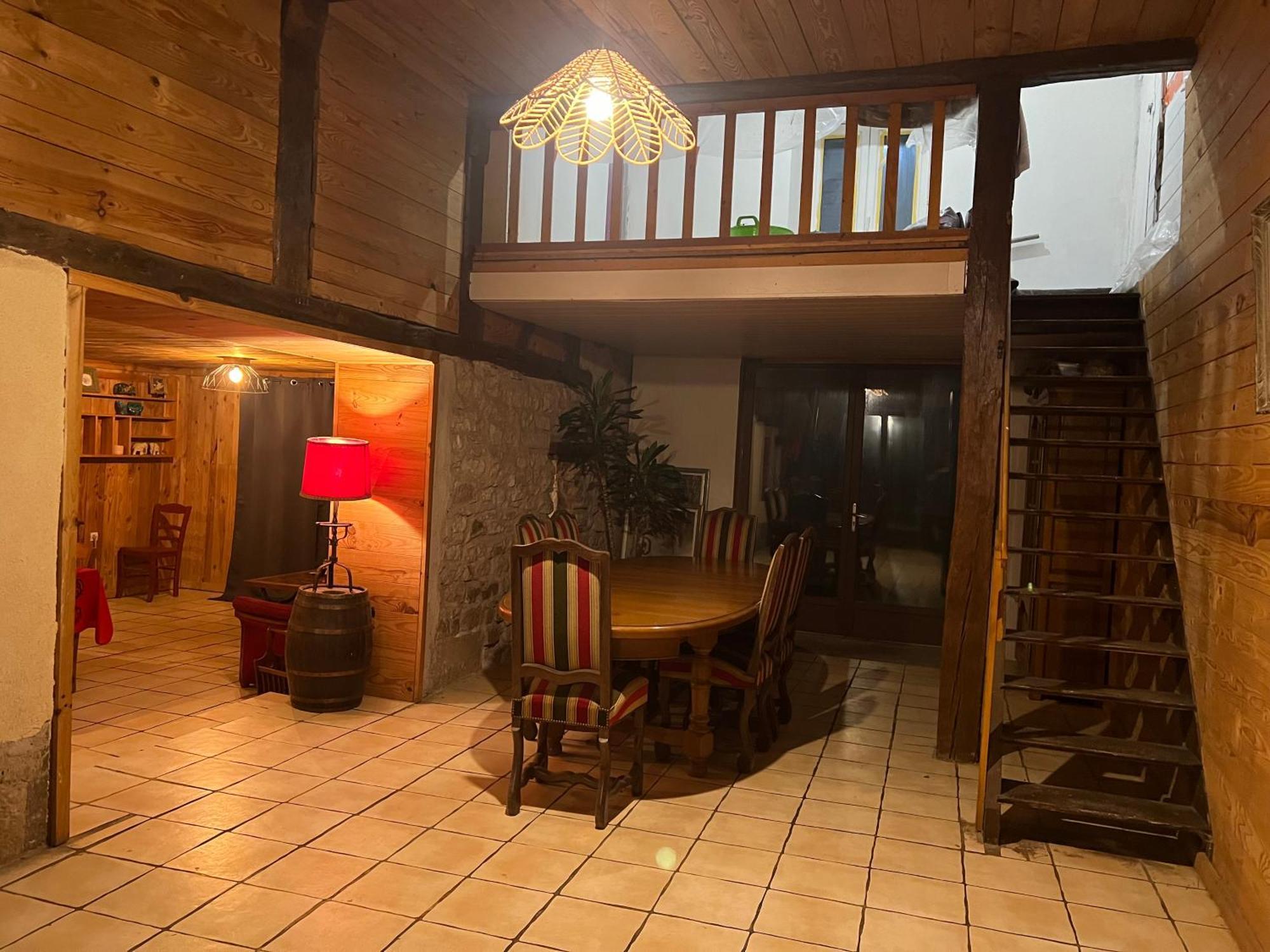 Aux Songes D'Elise Apartment Belmont  Bagian luar foto