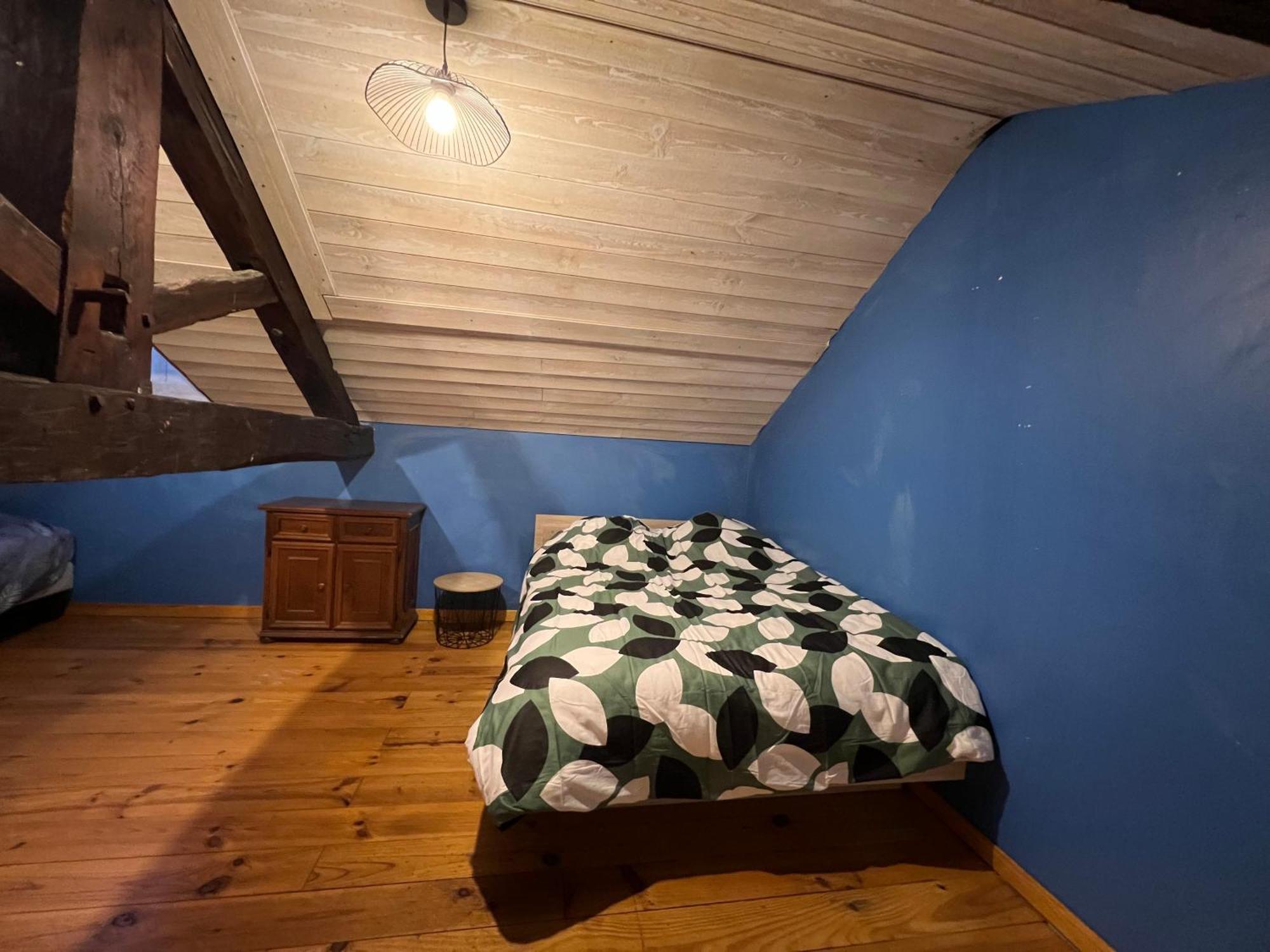 Aux Songes D'Elise Apartment Belmont  Bagian luar foto
